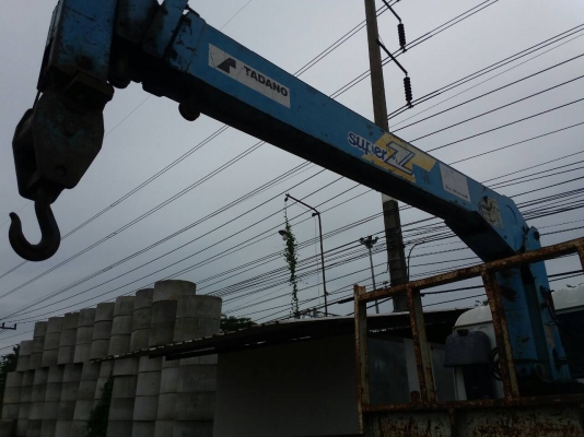 Isuzu ftr 200 hp ติดเครน 3.5T. Isuzu ftr 200 hp ติดเครน 3.5T.