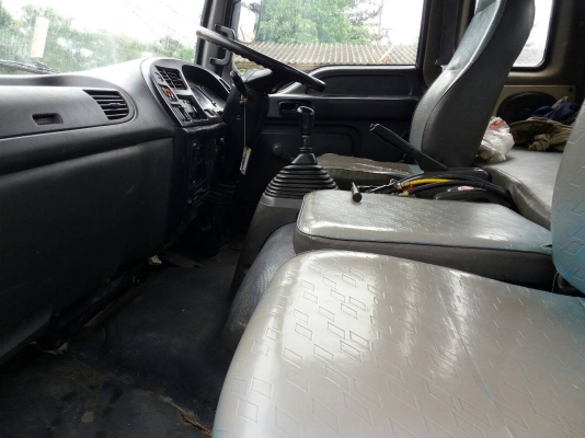 Isuzu ftr 200 hp ติดเครน 3.5T. Isuzu ftr 200 hp ติดเครน 3.5T.