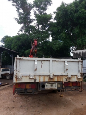 Isuzu ftr 200 hp ติดเครน 3.5T. Isuzu ftr 200 hp ติดเครน 3.5T.