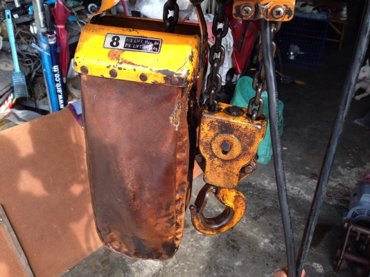 ขายรอกโซ่ไฟฟ้า Kito 1ton. 380V made in Japan รุ่นเก่าโซ่คู่ อุปกรณ์ครบสภาพสวย วิ่งนิ่มเดิมๆ พร้อมใช้งาน ขายรอกโซ่ไฟฟ้า Kito 1ton. 380V made in Japan รุ่นเก่าโซ่คู่ อุปกรณ์ครบสภาพสวย วิ่งนิ่มเดิมๆ พร้อมใช้งาน