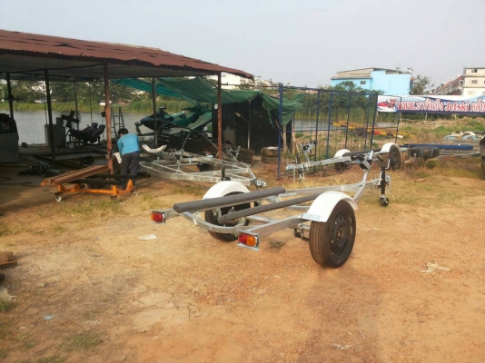 รับต่อเทเลอร์เรือและเจ็ทสกี