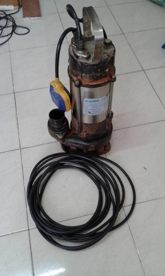 ปั๊มไดโว่ 2 นิ้ว สภาพพร้อมใช้งาน