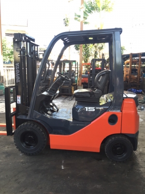 รถยกฟอร์คลิฟท์