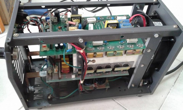 ตู้เชื่อมอินเวอร์เตอร์ HERO 160 แอมป์เต็มพร้อมใช้งาน