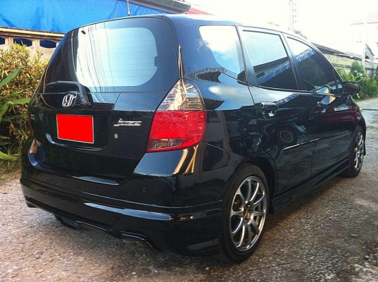 honda jazz 06 รถบ้านสวยทั้งคัน มือเดียวป้ายแดงซื้อสดมา honda jazz 06 รถบ้านสวยทั้งคัน มือเดียวป้ายแดงซื้อสดมา