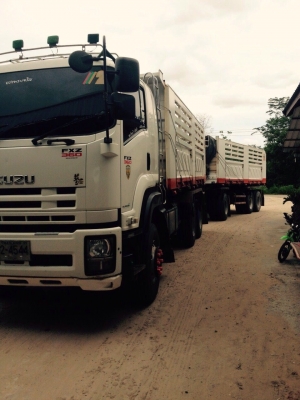 อีซูซุเดก้า 360 ปี54 ดั้มสามมิตร แม่ลูก 2750000 อีซูซุเดก้า 360 ปี54 ดั้มสามมิตร แม่ลูก 2750000