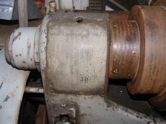 เครื่องกลึง รุ่นเก๋า มือเก่าชอบสะสม หรือมือใหม่หัดกลึง เชิญครับ