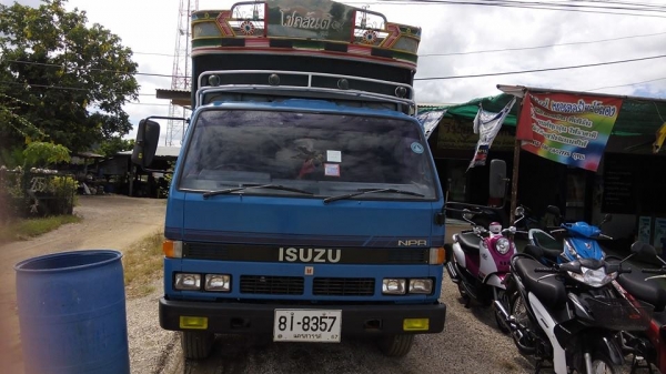 ขาย 6 ล้อ izusu 115 npr ดั้ม รถประกอบ