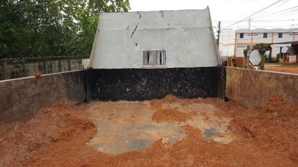 ขาย 6 ล้อดั้ม ยาง 900 HINO KL340 เครื่อง EH500 165 แรงม้า เฟืองท้าย FUSO คัสซีสวย พวงมาลัยพาวเวอร์ ทะเบียนเต็มพร้อมโอนครับ