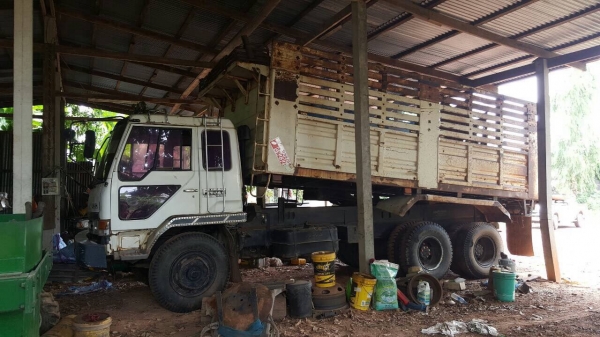 ขายรถพ่วง แม่ดั้ม-ลูกไม่ดั้ม ไอ้หลง FN527M-TD วางเครื่อง 6D16 เทอร์โบอินเตอร์ 260 แรงม้า เกียร์ 10 สปีด คัสซีสวยตลอดเส้น ดั้มสวย เบรคใหญ่ เพลาบุ๋ม ทะเบียนพร้อมโอนครับ