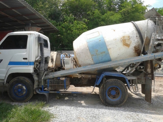 ขายรถโม่ปูน 2.5 คิว ISUZU NRR เครื่อง 6HE1 195 แรงม้า คัสซีสวยตลอดเส้น F หน้า-หลัง พวงมาลัยพาวเวอร์ แอร์หนาว เอกสารใบอินวอยซ์ครับ