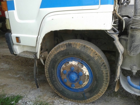 ขายรถโม่ปูน 2.5 คิว ISUZU NRR เครื่อง 6HE1 195 แรงม้า คัสซีสวยตลอดเส้น F หน้า-หลัง พวงมาลัยพาวเวอร์ แอร์หนาว เอกสารใบอินวอยซ์ครับ