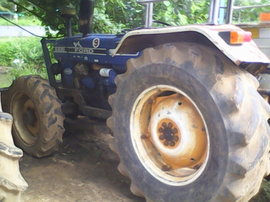 ขาย Ford 3สูบ สองเพลา