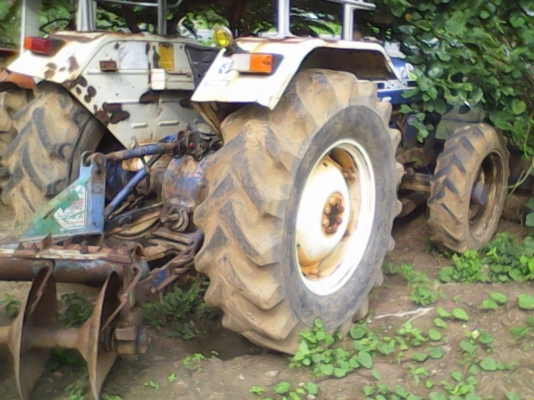 ขาย Ford 3สูบ สองเพลา