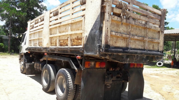 รถฮีโน่ 10 ล้อดั้ม FN3H / 195 แรงม้า.  ปี 38    สนใจติดต่อ  081 - 6079515