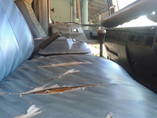 รถฮีโน่ 10 ล้อดั้ม FN3H / 195 แรงม้า.  ปี 38    สนใจติดต่อ  081 - 6079515