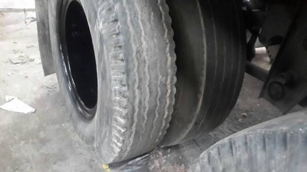 ขายหางพ่วง  สามมิต  3  เพลา. แท้.  ปี 53.     สนใจติดต่อ  081 - 6079515