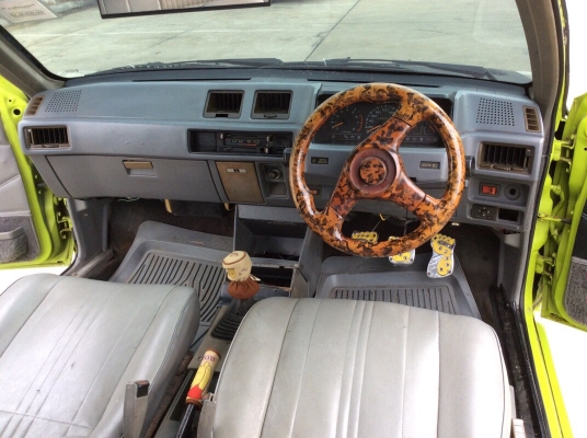 ขายรถมิตซูแชมป์ ปี90 เครื่อง 1.3 เกียร์ธรรมดา ภายในเบาะหนัง แอร์เย็น กระจกไฟฟ้าคู่หน้า ปรับข้างไฟฟ้า ชุดแต่งรอบคันสียังเงาหลังคาสีปูดนิดหน่อย แม็ก15" เครื่องวิ่งดี ช่วงล่างดี รถขับกลับได้เลยครับ ขายรถมิตซูแชมป์ ปี90 เครื่อง 1.3 เกียร์ธรรมดา ภายในเบาะหนัง แอร์เย็น กระจกไฟฟ้าคู่หน้า ปรับข้างไฟฟ้า ชุดแต่งรอบคันสียังเงาหลังคาสีปูดนิดหน่อย แม็ก15" เครื่องวิ่งดี ช่วงล่างดี รถขับกลับได้เลยครับ