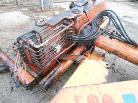 ขายเฮี๊ยบ 3 ตัน  อุปกรณ์มีครบ ด่วนๆ