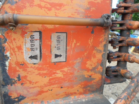 ขายเฮี๊ยบ 3 ตัน  อุปกรณ์มีครบ ด่วนๆ