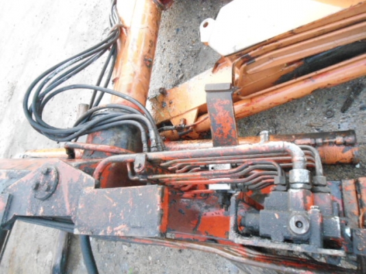 ขายเฮี๊ยบ 3 ตัน  อุปกรณ์มีครบ ด่วนๆ