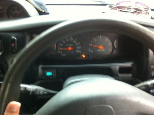 สตราด้า แกรนดิส 2001 4*4 ยกสูง สตราด้า แกรนดิส 2001 4*4 ยกสูง