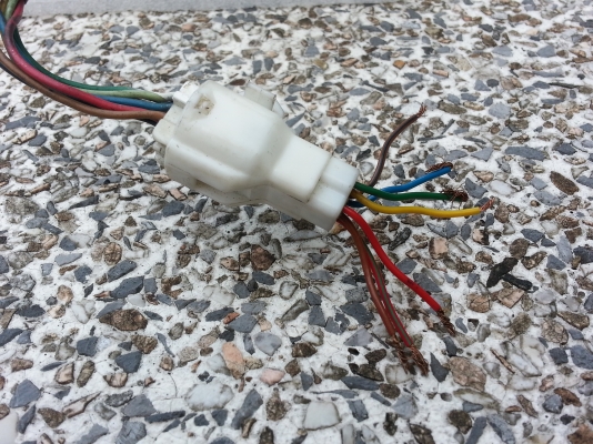 กระจกมองข้างปรับไฟฟ้าข้างขวา โตโยต้าโคโรน่า รุ่น 7 สาย ดัดแปลงใส่ได้หลายรุ่น กระจกมองข้างปรับไฟฟ้าข้างขวา โตโยต้าโคโรน่า รุ่น 7 สาย ดัดแปลงใส่ได้หลายรุ่น