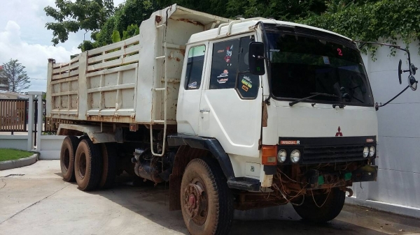 สิบล้อ ไอ้หลง FN527 TD-243××6D16 -195 2เพา สภาพพร้อมใช้งาน ทะเบียนพร้อมโอน สิบล้อ ไอ้หลง FN527 TD-243××6D16 -195 2เพา สภาพพร้อมใช้งาน ทะเบียนพร้อมโอน