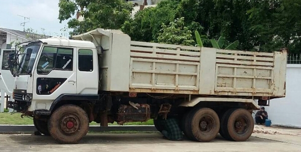 สิบล้อ ไอ้หลง FN527 TD-243××6D16 -195 2เพา สภาพพร้อมใช้งาน ทะเบียนพร้อมโอน สิบล้อ ไอ้หลง FN527 TD-243××6D16 -195 2เพา สภาพพร้อมใช้งาน ทะเบียนพร้อมโอน