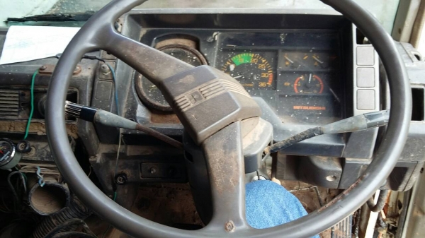 สิบล้อ ไอ้หลง FN527 TD-243××6D16 -195 2เพา สภาพพร้อมใช้งาน ทะเบียนพร้อมโอน สิบล้อ ไอ้หลง FN527 TD-243××6D16 -195 2เพา สภาพพร้อมใช้งาน ทะเบียนพร้อมโอน