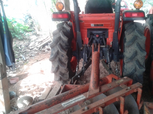 คูโบต้าL3008พร้อมผานและเล่มทะเบียน