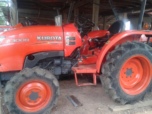 คูโบต้าL3008พร้อมผานและเล่มทะเบียน