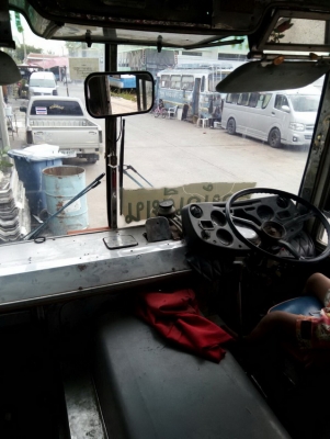 Bus เล็กกะทัดรัด 125,000ครับ Bus เล็กกะทัดรัด 125,000ครับ