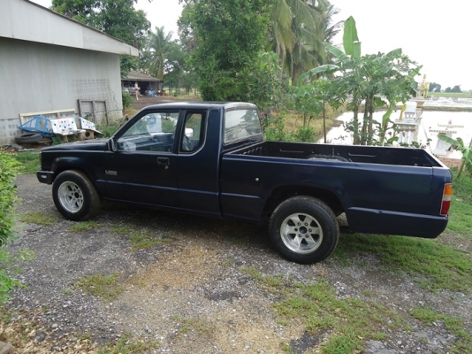 กระบะ  L 200  แค้ป    เครื่อง ดีเซล เทอร์โบ   พวงมาลัย เพาเวอร์    เอกสารพร้อมโอน  ราคา 69000  คุยได้คับ