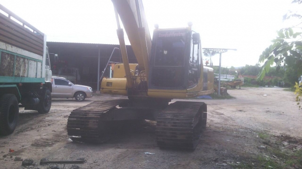 แม็กโครมือสอง,Komatsu PC200-6 x 2 มีสองคัน
