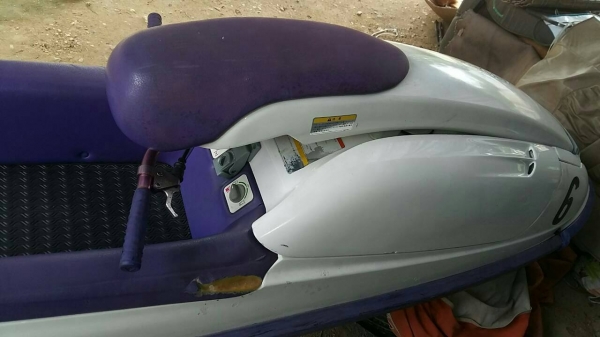 ขายเจสกียืนคาวา750เก่าญีปุ่นสภาพเล่ยน้อยคับ49000