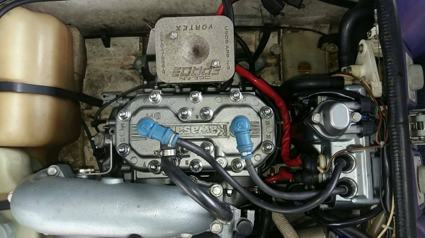 ขายเจสกียืนคาวา750เก่าญีปุ่นสภาพเล่ยน้อยคับ49000