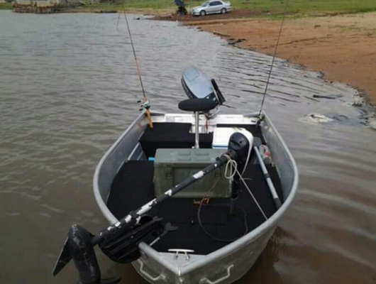 ขายเรืออลูพร้อมเครื่องยามาฮ่า9.9พร้อมใช้ ขายเรืออลูพร้อมเครื่องยามาฮ่า9.9พร้อมใช้