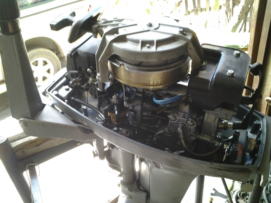 ขายเรืออลูพร้อมเครื่องยามาฮ่า9.9พร้อมใช้ ขายเรืออลูพร้อมเครื่องยามาฮ่า9.9พร้อมใช้