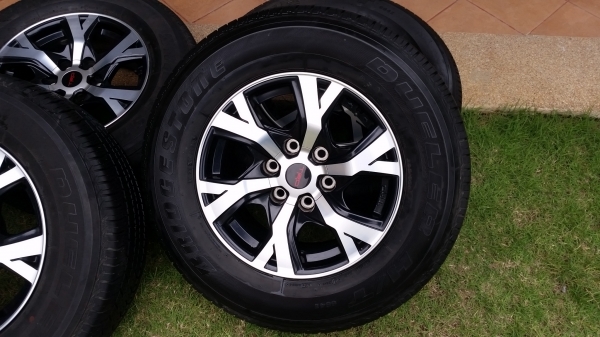 ล้อ vigo trd ขอบ 17 ล้อ vigo trd ขอบ 17