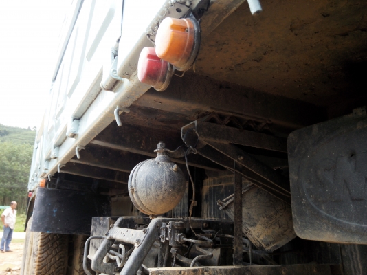 ขายชุดกระบะดัมพ์รถ 10 ล้อสามมิตรลอนเฉียงใส่อยู่กับ ISUZU ROCKY 195 แรงม้า ราคา 125000