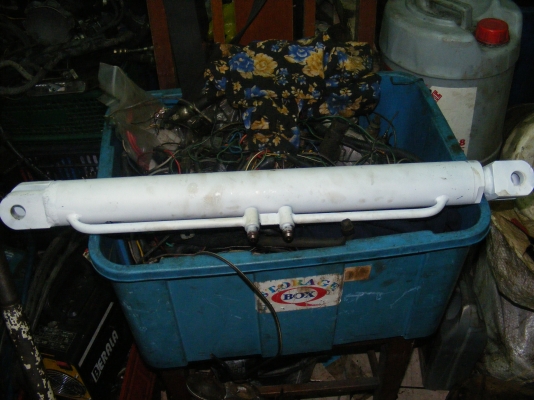 กระบอกไฮดรอลิกยกหน้ารถไถ