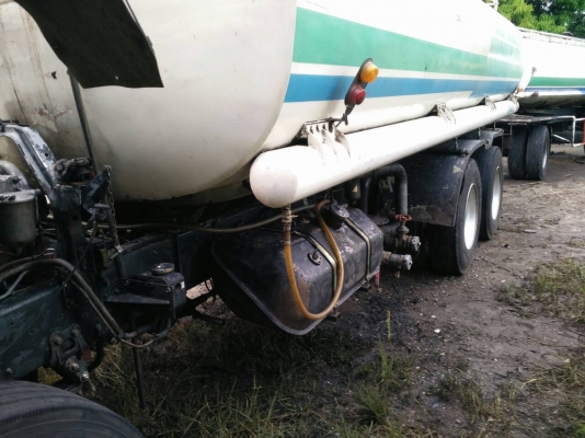 ขายรถพ่วงน้ำมัน HINO 3M FM เครื่อง245แรง 5เกียร์ สโลว์เดิม