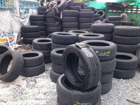 ขายยางเปอร์เซ็นต์ ยางสวยสด ปี13 และ ปี14 มีทั้งขนาดขอบ 15, 16, 17 สนใจโทรสอบถามได้ครับ 085-197-4254 พร้อมใส่และถ่วงให้ครับ ไม่ผิดหวังครับ ขายยางเปอร์เซ็นต์ ยางสวยสด ปี13 และ ปี14 มีทั้งขนาดขอบ 15, 16, 17 สนใจโทรสอบถามได้ครับ 085-197-4254 พร้อมใส่และถ่วงให้ครับ ไม่ผิดหวังครับ