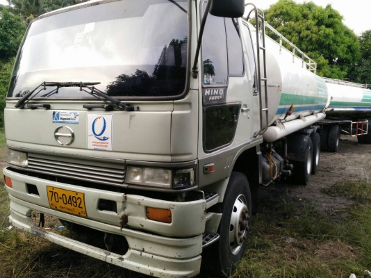 ขายรถน้ำมัน HINO 3M FM เครื่อง245แรง 5เกียร์ สโลว์เดิม