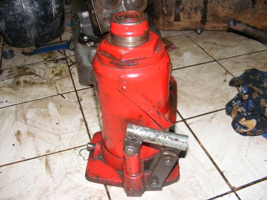 แม่แรงไฮดรอลิก 30 ตัน