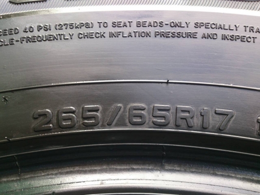 ขายยาง DUNLOP 265/65R17 ยางสัปดาห์ที่20ปี14 ดอกยางหนาสดเท่ากันไม่แตกลายไม่ร้าวไม่กินข้างไม่มีปะสวยมาก จำนวน 1 ชุด 5600 ราคานี้ พร้อมใส่และถ่วง ขายยาง DUNLOP 265/65R17 ยางสัปดาห์ที่20ปี14 ดอกยางหนาสดเท่ากันไม่แตกลายไม่ร้าวไม่กินข้างไม่มีปะสวยมาก จำนวน 1 ชุด 5600 ราคานี้ พร้อมใส่และถ่วง