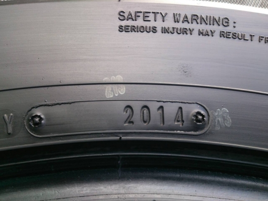 ขายยาง DUNLOP 265/65R17 ยางสัปดาห์ที่20ปี14 ดอกยางหนาสดเท่ากันไม่แตกลายไม่ร้าวไม่กินข้างไม่มีปะสวยมาก จำนวน 1 ชุด 5600 ราคานี้ พร้อมใส่และถ่วง ขายยาง DUNLOP 265/65R17 ยางสัปดาห์ที่20ปี14 ดอกยางหนาสดเท่ากันไม่แตกลายไม่ร้าวไม่กินข้างไม่มีปะสวยมาก จำนวน 1 ชุด 5600 ราคานี้ พร้อมใส่และถ่วง