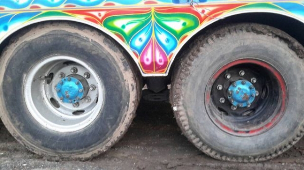 ขายด่วน สิบล้อท้ายลาด ขายด่วน สิบล้อท้ายลาด