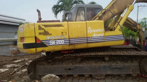 ขายsk200มาร์คที รถสวยเฟรมครบ สมบูรณ์ ไฟฟ้าครบ เอวแน่น ช่วงล่างสวย